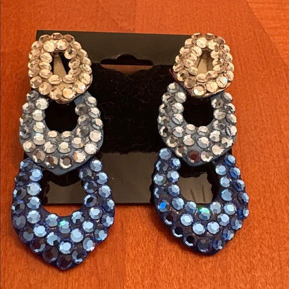 VINTAGE BELLINI 3 HALLOW DROP ROYAL BLUE, BLUE SKY, CLEAR SWAROFSKI CRYSTAL CLIP - Picture 11 of 11